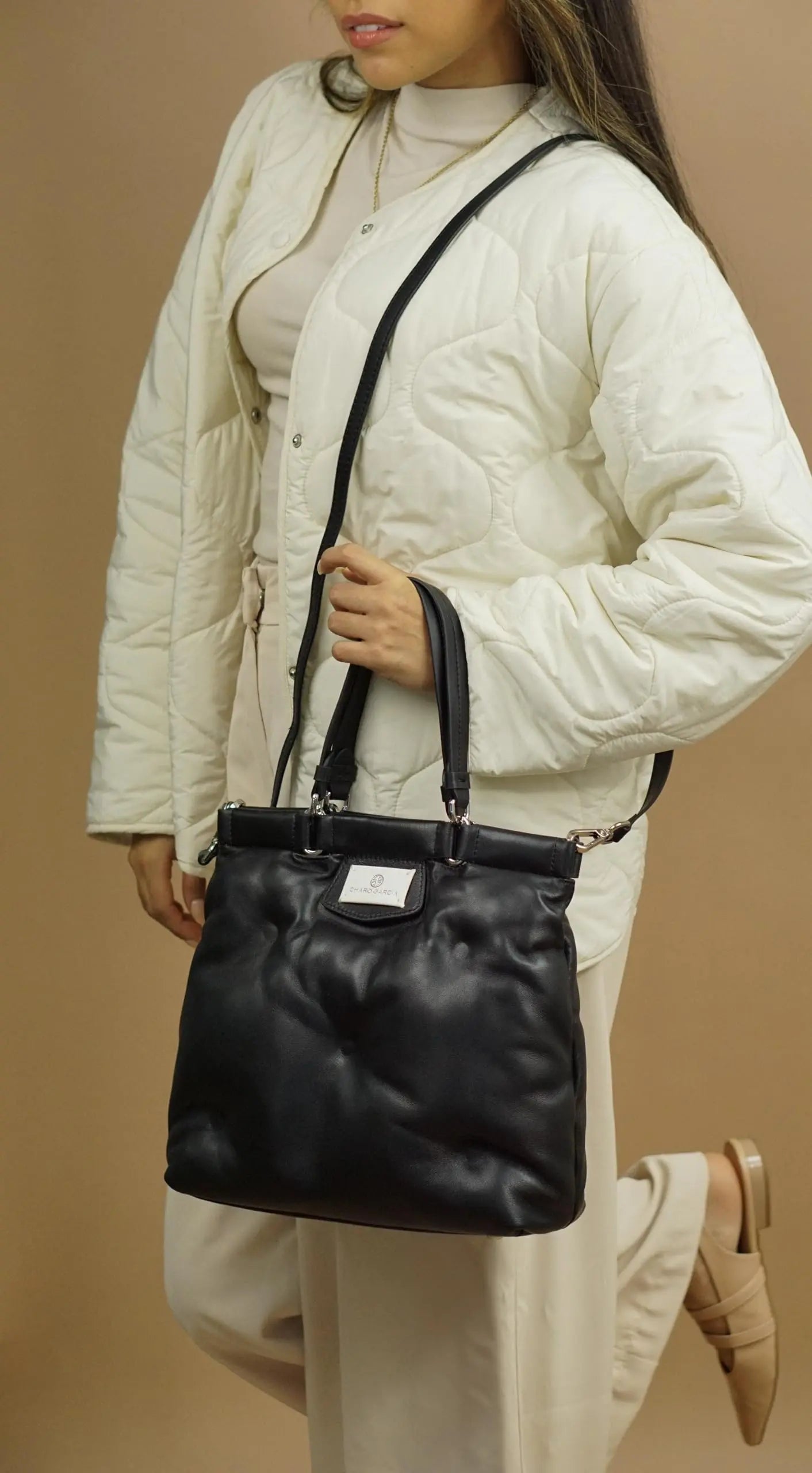 Premium Italian Leather Crossbody Bag for Women – 100% Genuine Leather Handbag. Shoulder Bag with Detachable Strap (Black) - Charo García