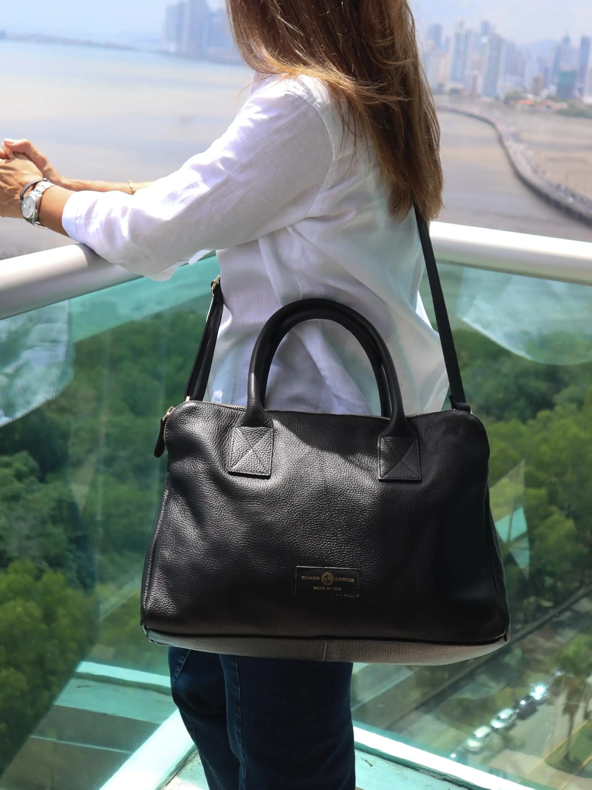 Premium Italian Leather Handmade in Florence, Italy. Satchel Shoulder Bags for Women with Classic Full Grain Leather. Rosario Collection Made in Italy (Black) - Charo García